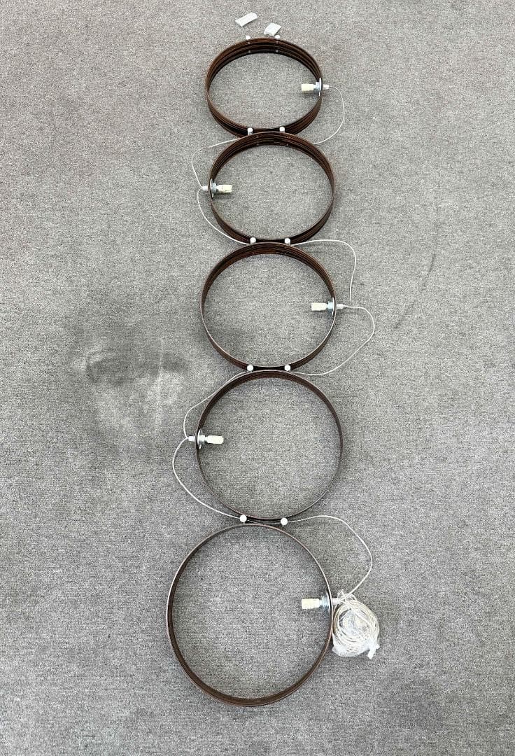 展示品■レウコス■Giuko5　フロアランプ　吊り下げ式　オブジェ　要電気工事