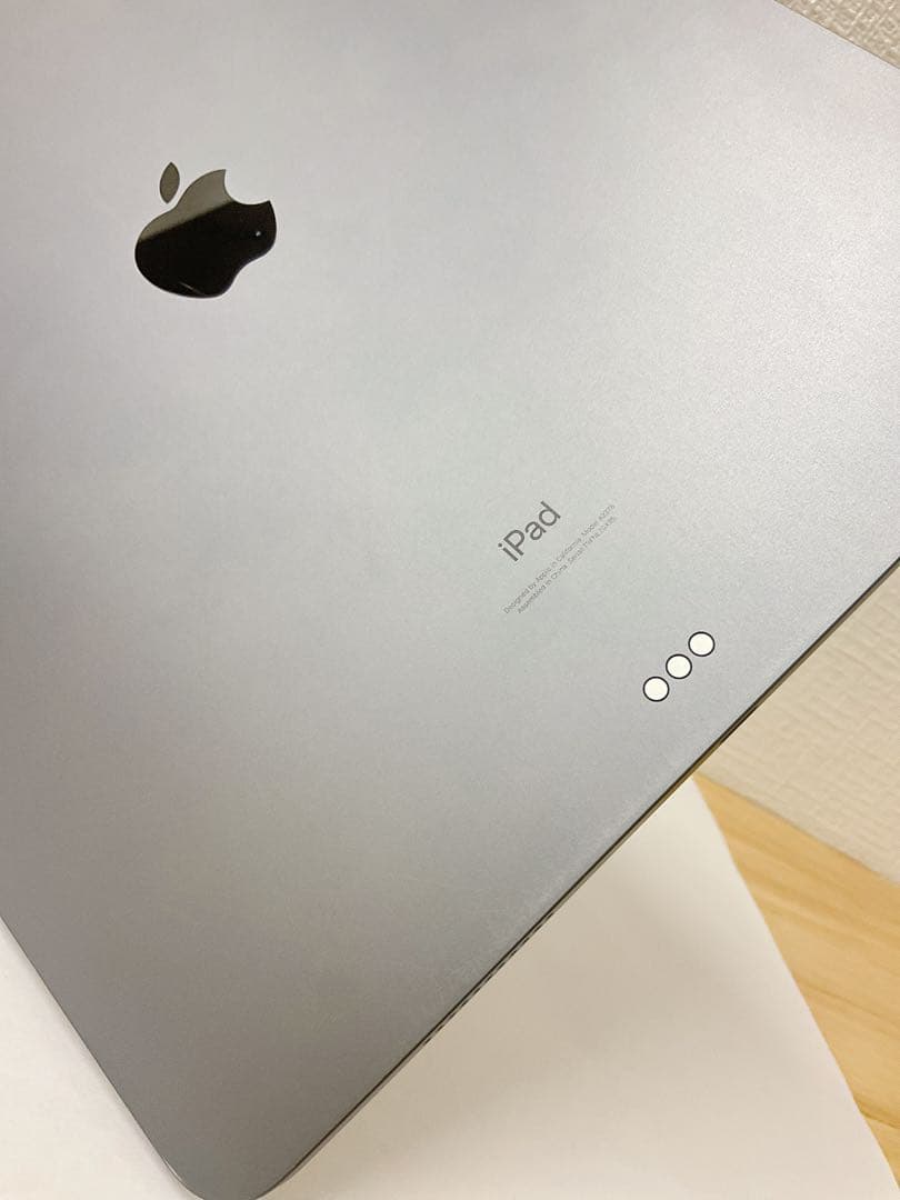 ☆美品☆iPad Pro 12.9inch 第５世代 256GB Wifiモデル
