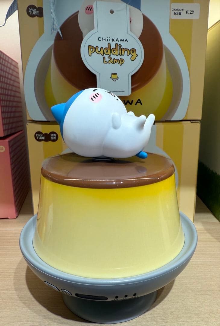 ちいかわ　中国限定　MARTUBE　 プリン　ライトスタンド　ハチワレ
