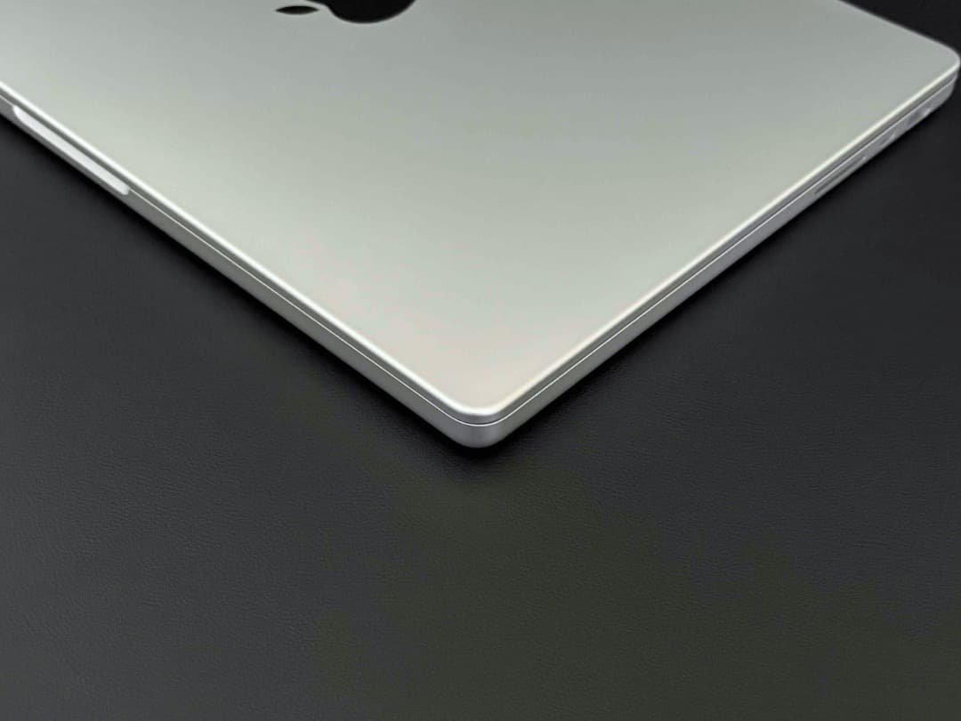 【美品】MacBook Pro 14インチ, 2021 M1 Pro 高性能