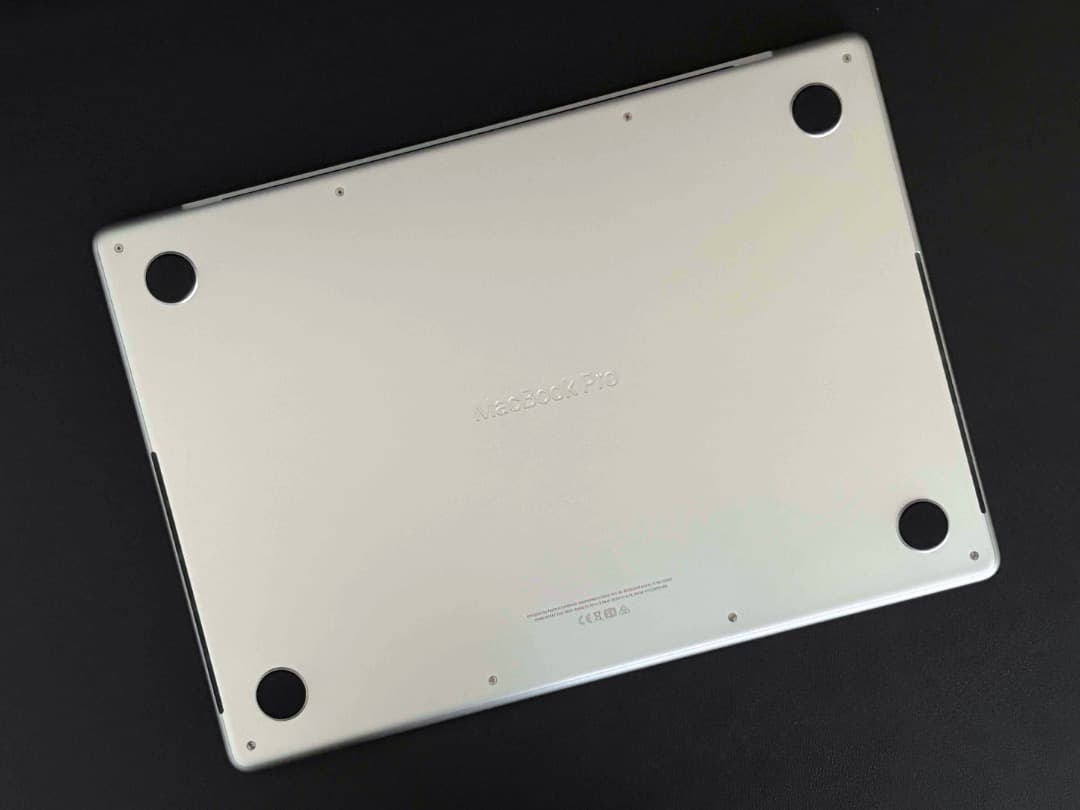 【美品】MacBook Pro 14インチ, 2021 M1 Pro 高性能