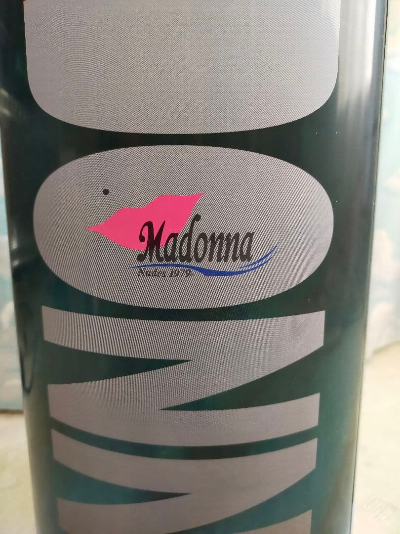 ◆激レア◆ MADONNA マドンナ グッズ 小物 ゴミ箱。