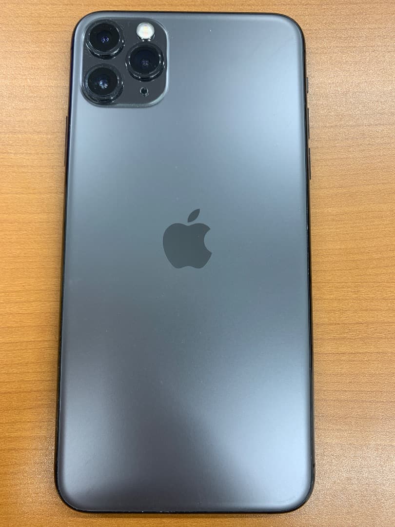 動作確認済 iPhone 11 Pro Max 64GB ID K4621