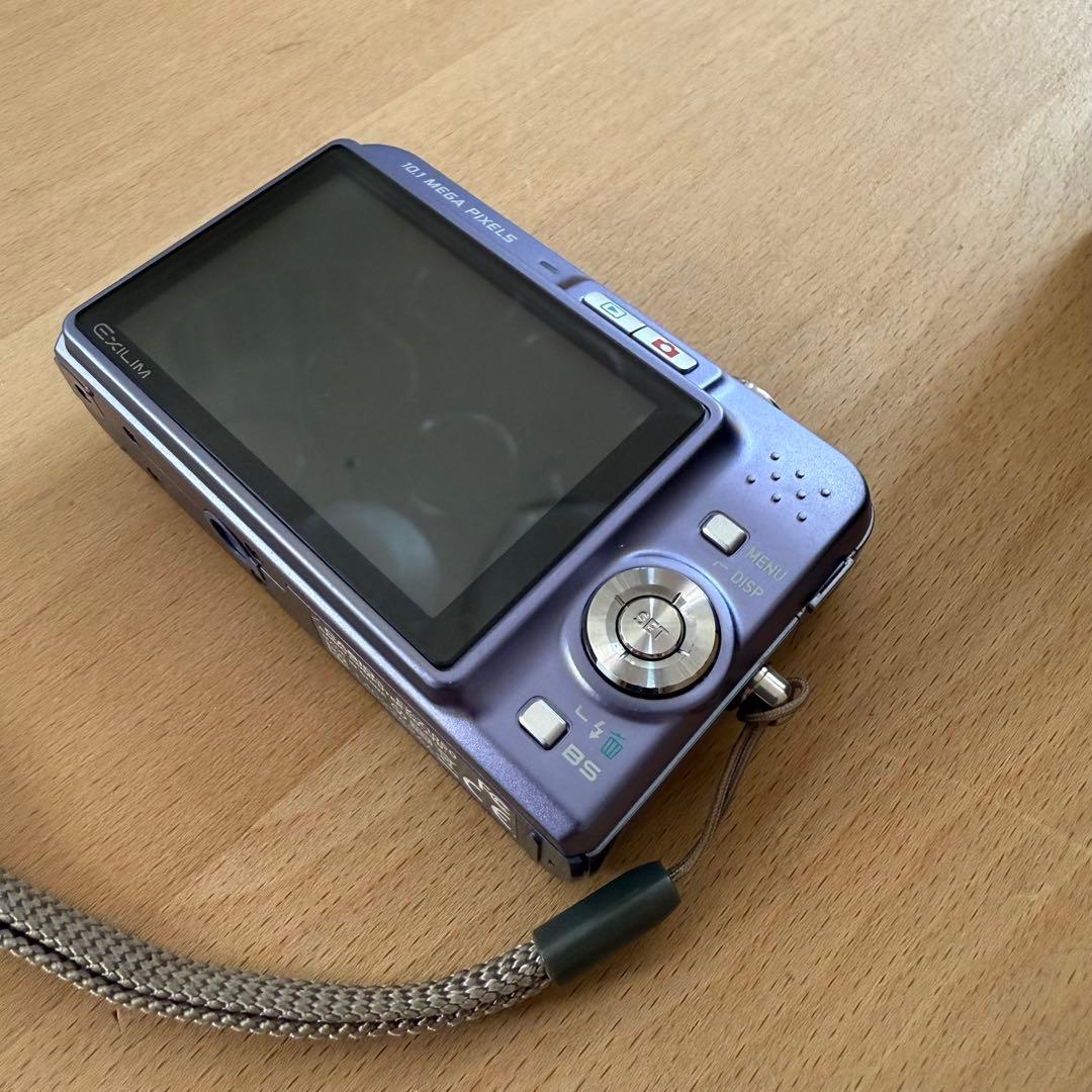 【付属品完備】CASIO/カシオ EXILM EX-Z1050 デジタルカメラ
