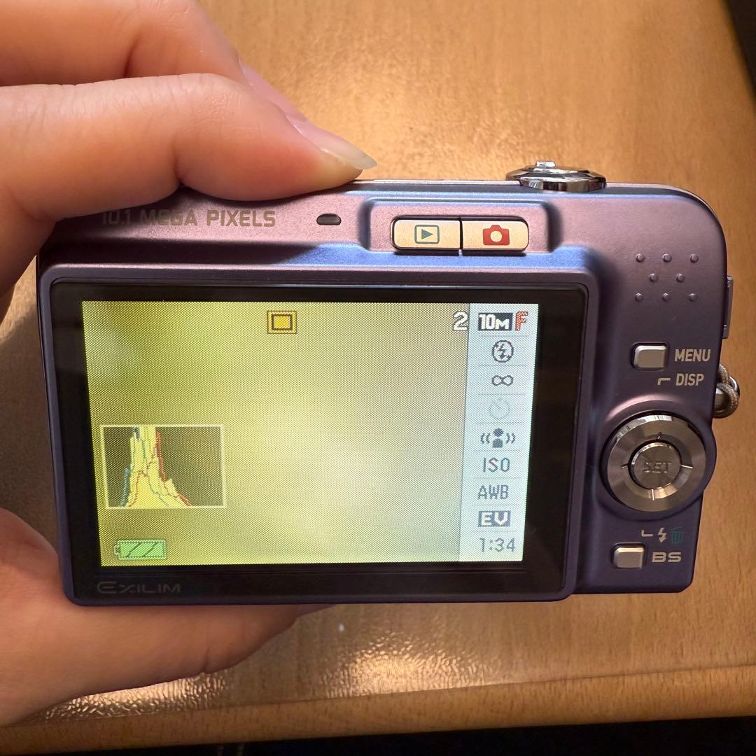 【付属品完備】CASIO/カシオ EXILM EX-Z1050 デジタルカメラ
