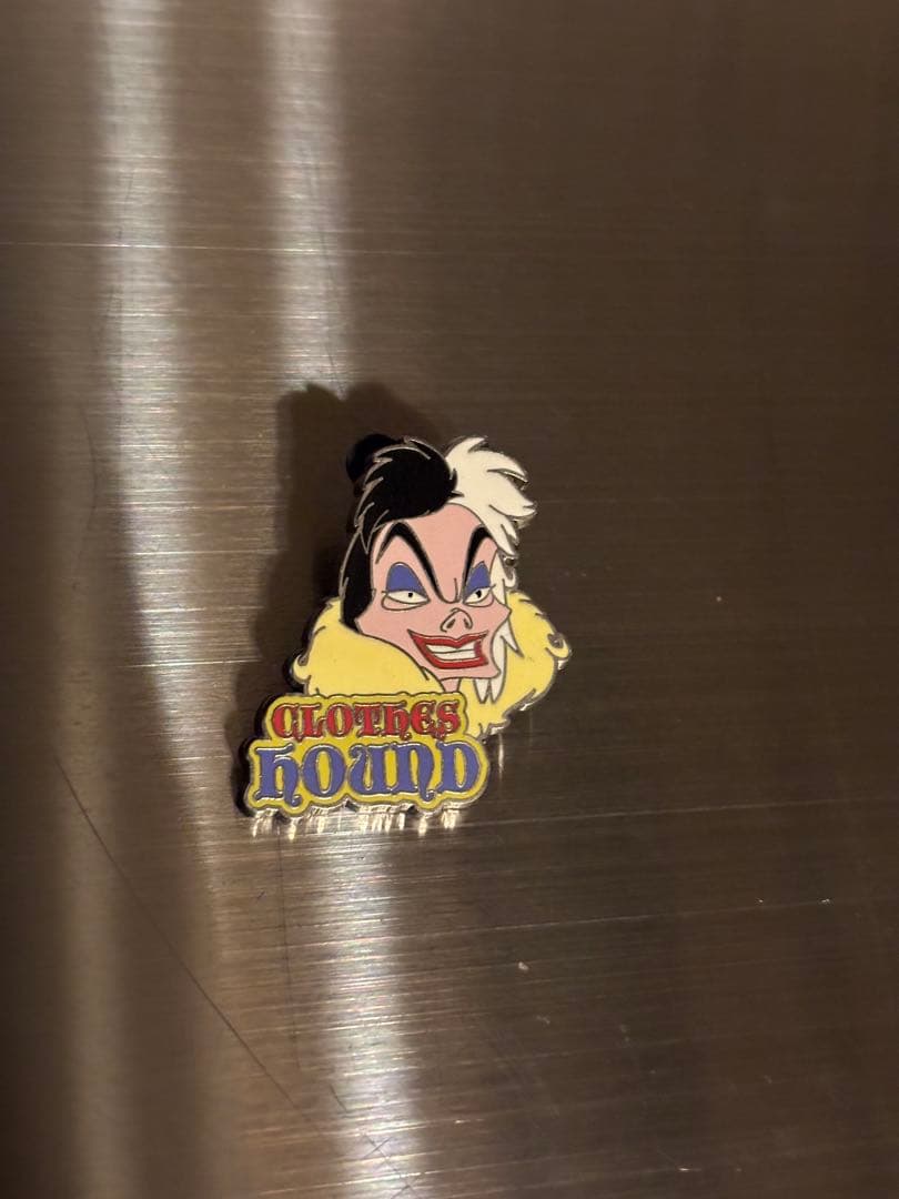 日本未発売 Disney バッジ 香港 海外限定 ミッキー ディズニー 37個