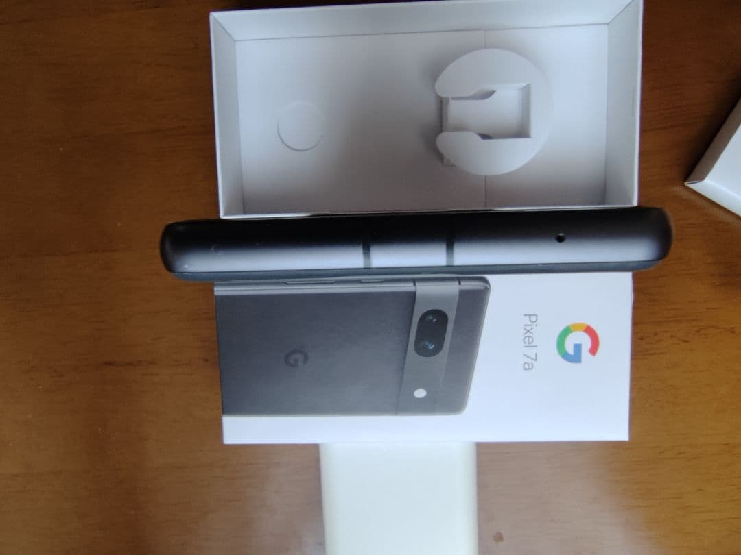 pixel7a 画面割れ Black