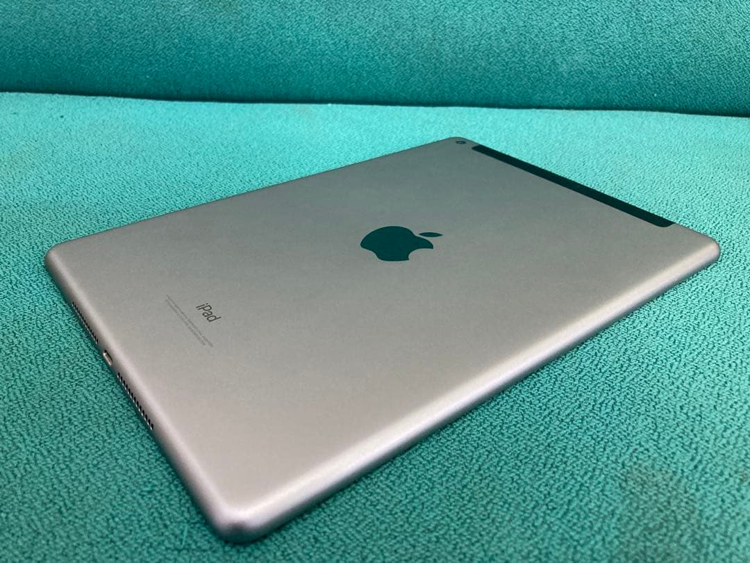 ⑤ iPad 第6世代 Wi-Fi Cellular 128GB シルバー