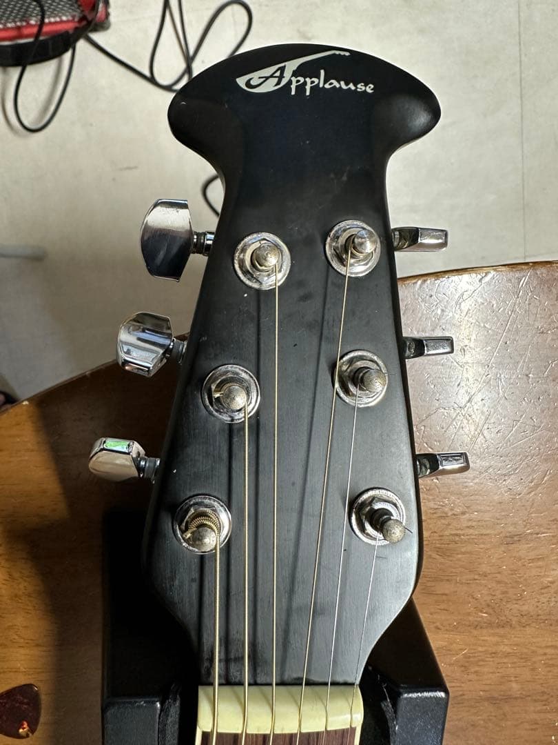 Applause by Ovation AE28 ハードケース付き