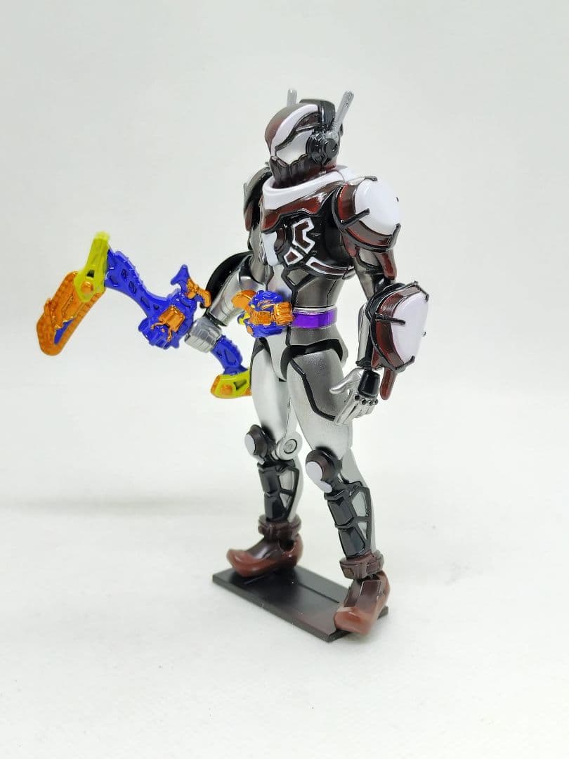 ららら　装動　仮面ライダーヴラム