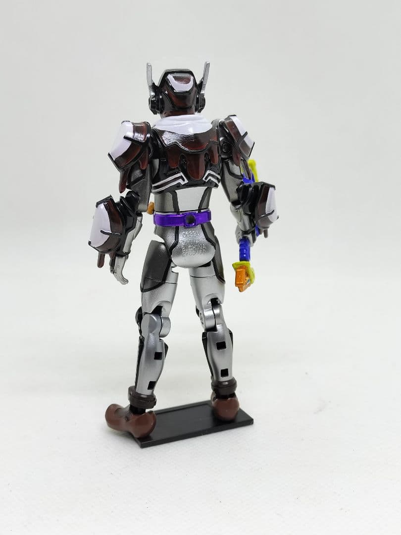 ららら　装動　仮面ライダーヴラム