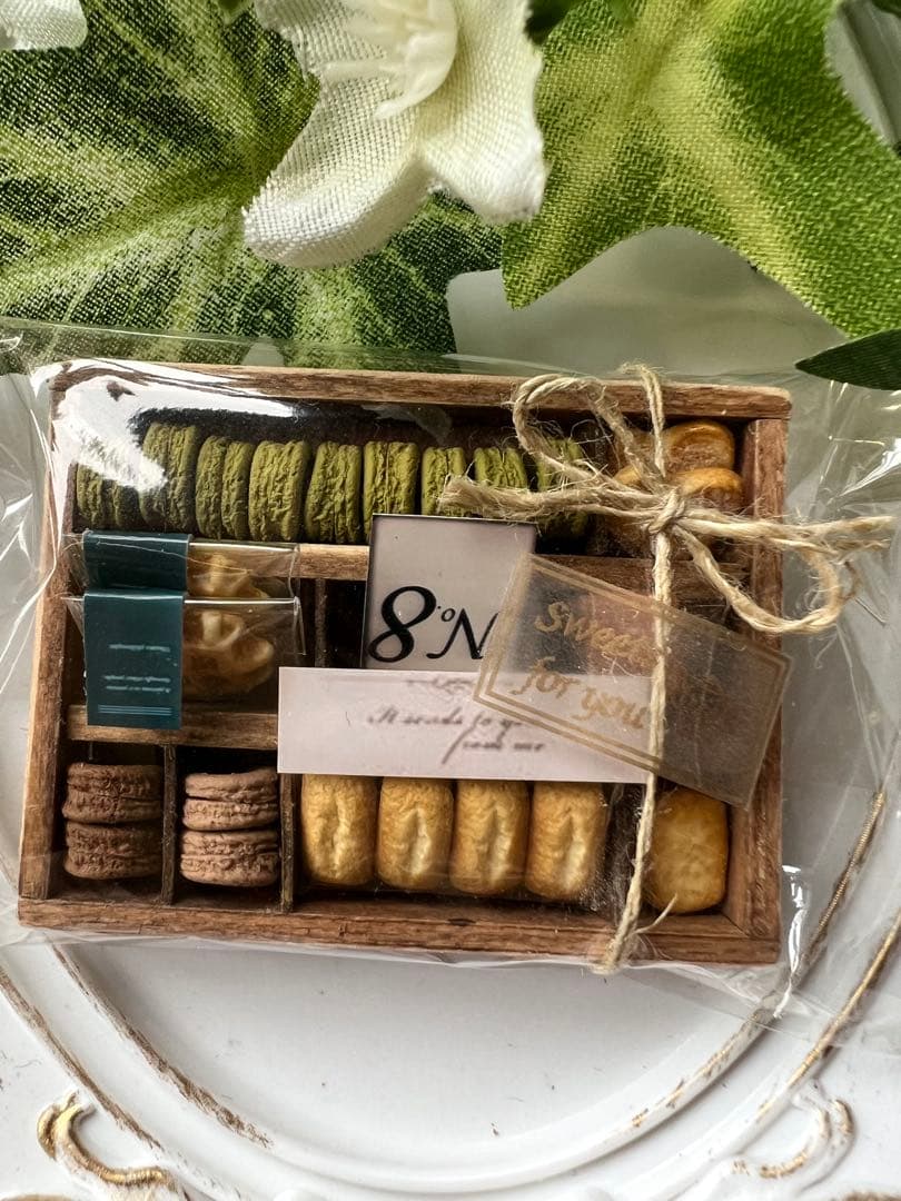 ミニチュアスイーツ ✽ 木箱の焼き菓子アソートセット