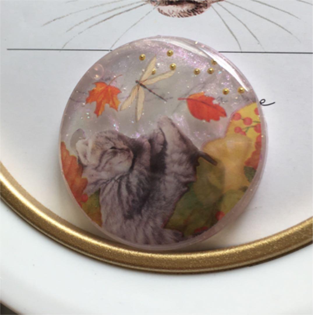レジンヘアゴム♡落葉のベッドでおやすみ猫ちゃん・再販不可