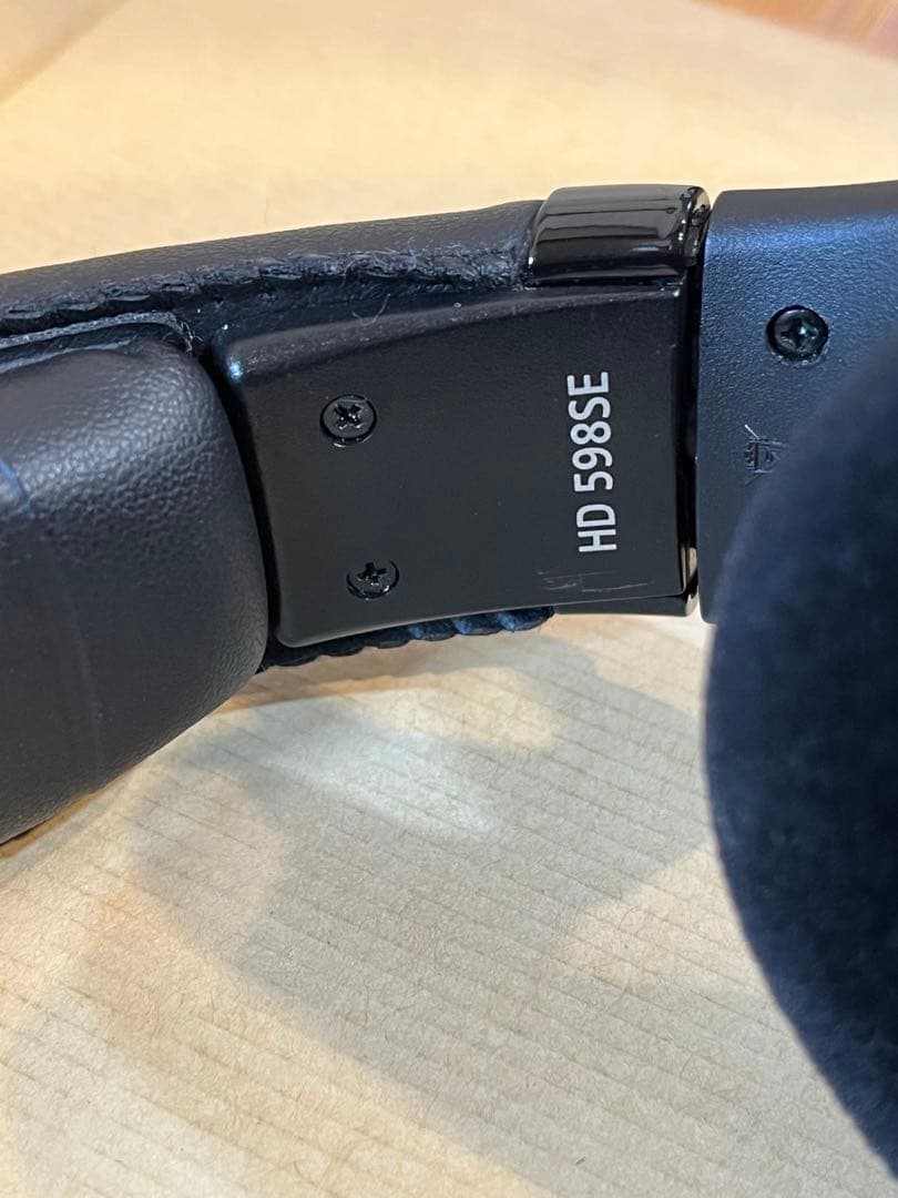 ヘッドホン Sennheiser HD598SE