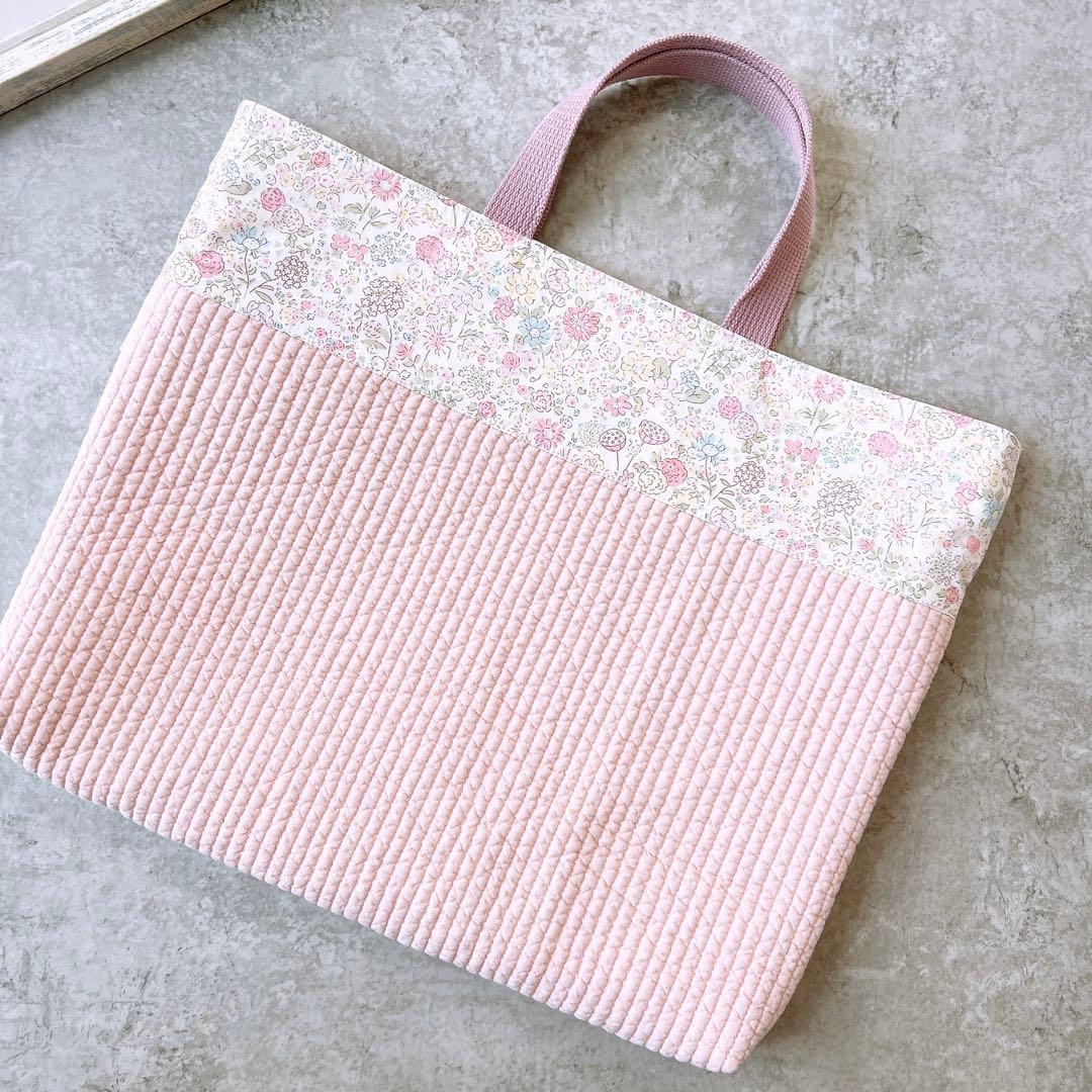 小花柄フリル付きヌビレッスンバッグ　ピンク