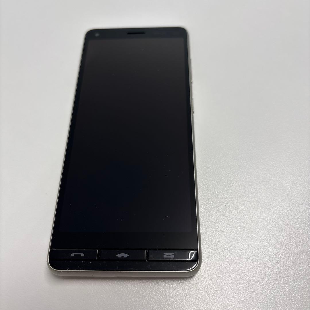 スマートフォン本体 BASIO KYV47