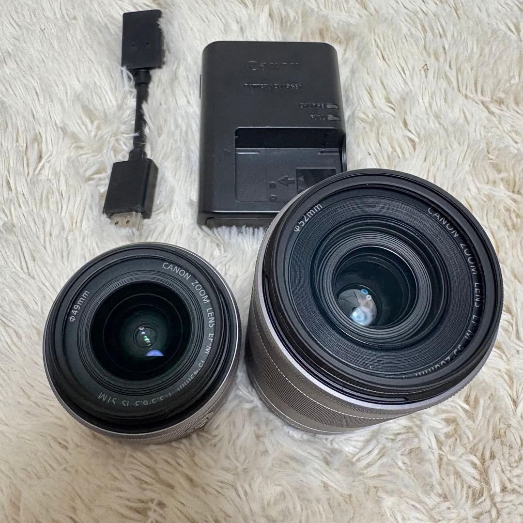 Canon EOS M10 ダブルズームキット ホワイト