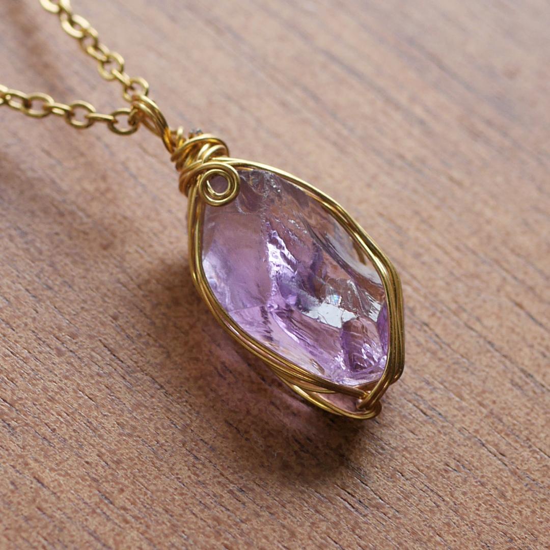 レア☆ワイヤー巻き☆宝石質カラーチェンジアメジスト（チェーン付）