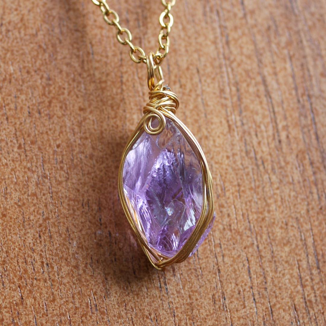 レア☆ワイヤー巻き☆宝石質カラーチェンジアメジスト（チェーン付）