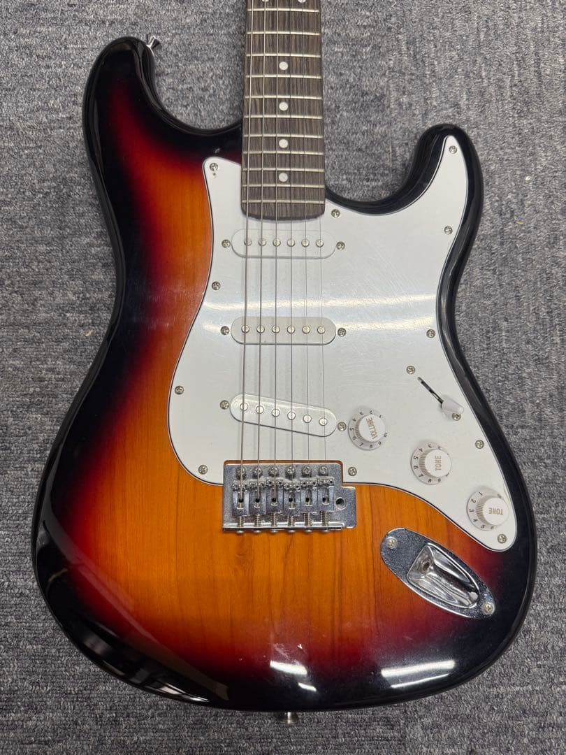 Photogenic Stratcaster フォトジェニック エレキギター