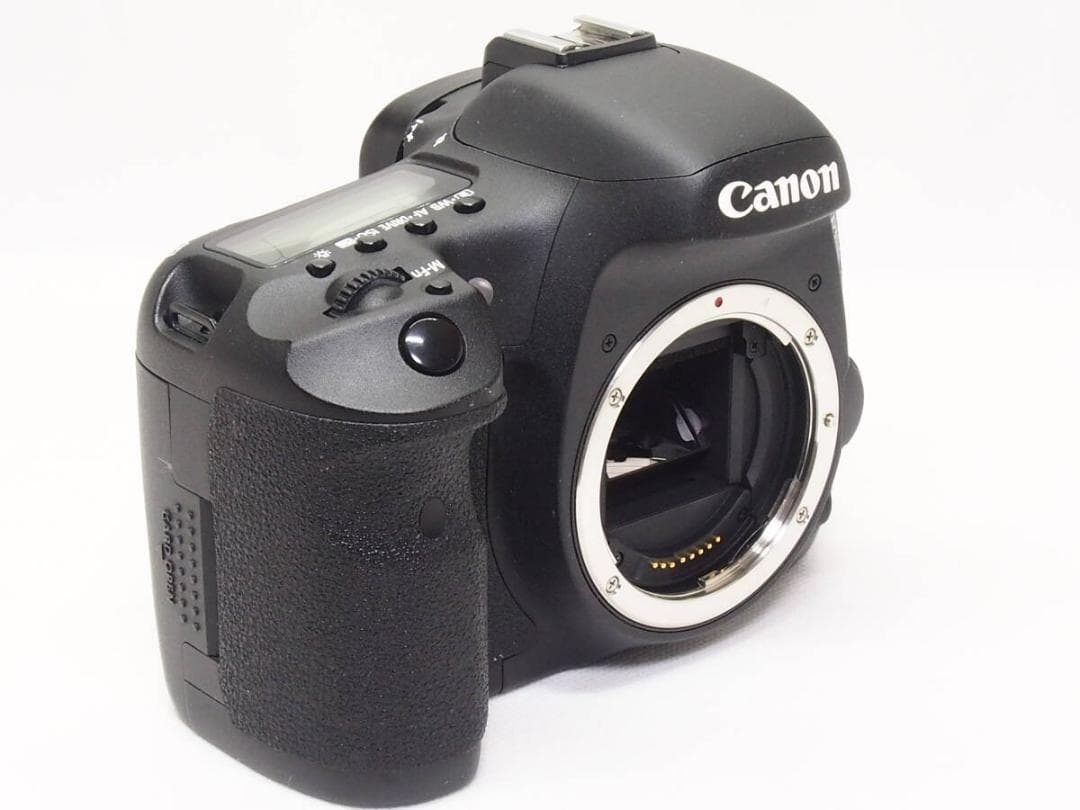 ■美品■ Canon EOS 7D ボディ 《スレ極少 動作光学良好 付属品充実