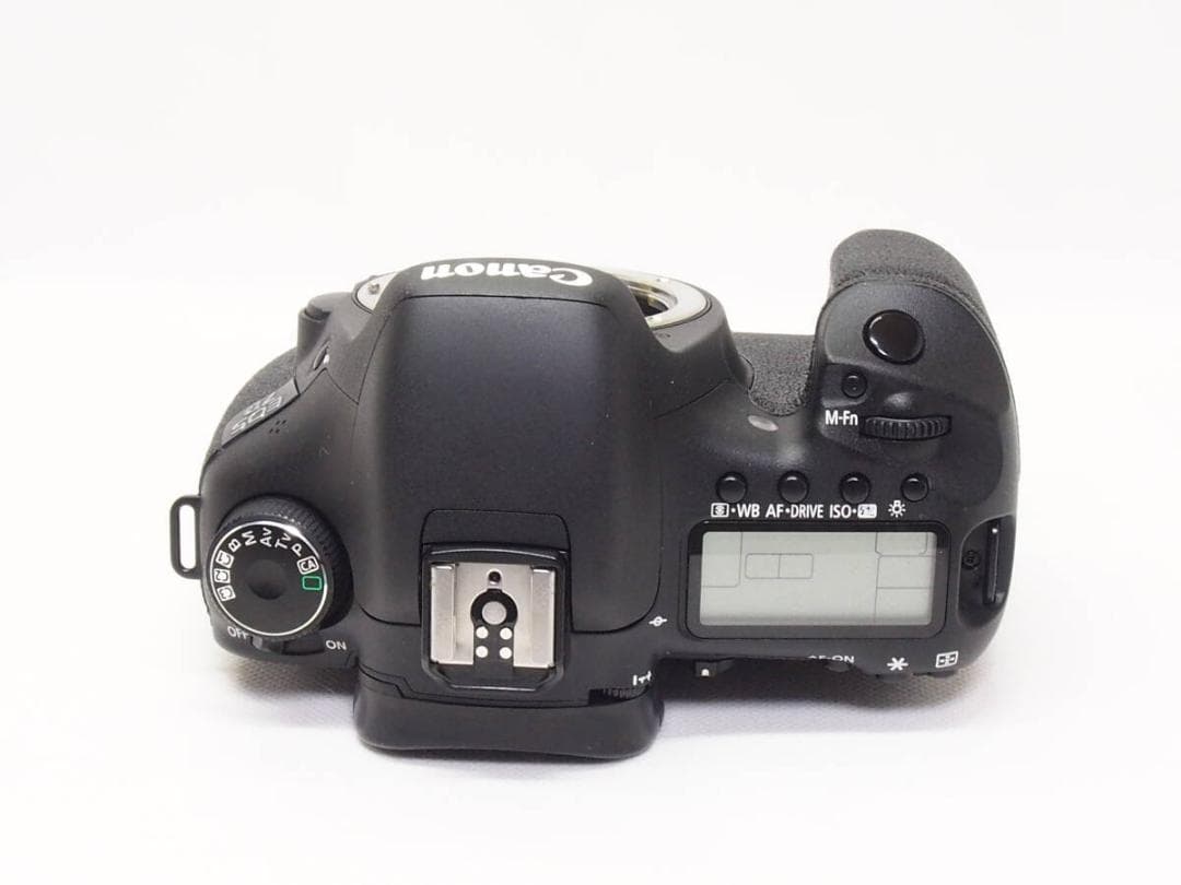 ■美品■ Canon EOS 7D ボディ 《スレ極少 動作光学良好 付属品充実