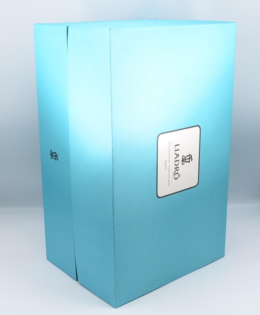 天使の願い　＃6788　★リヤドロ　スペイン　ポーセリン　光沢仕上　絶版　箱付き