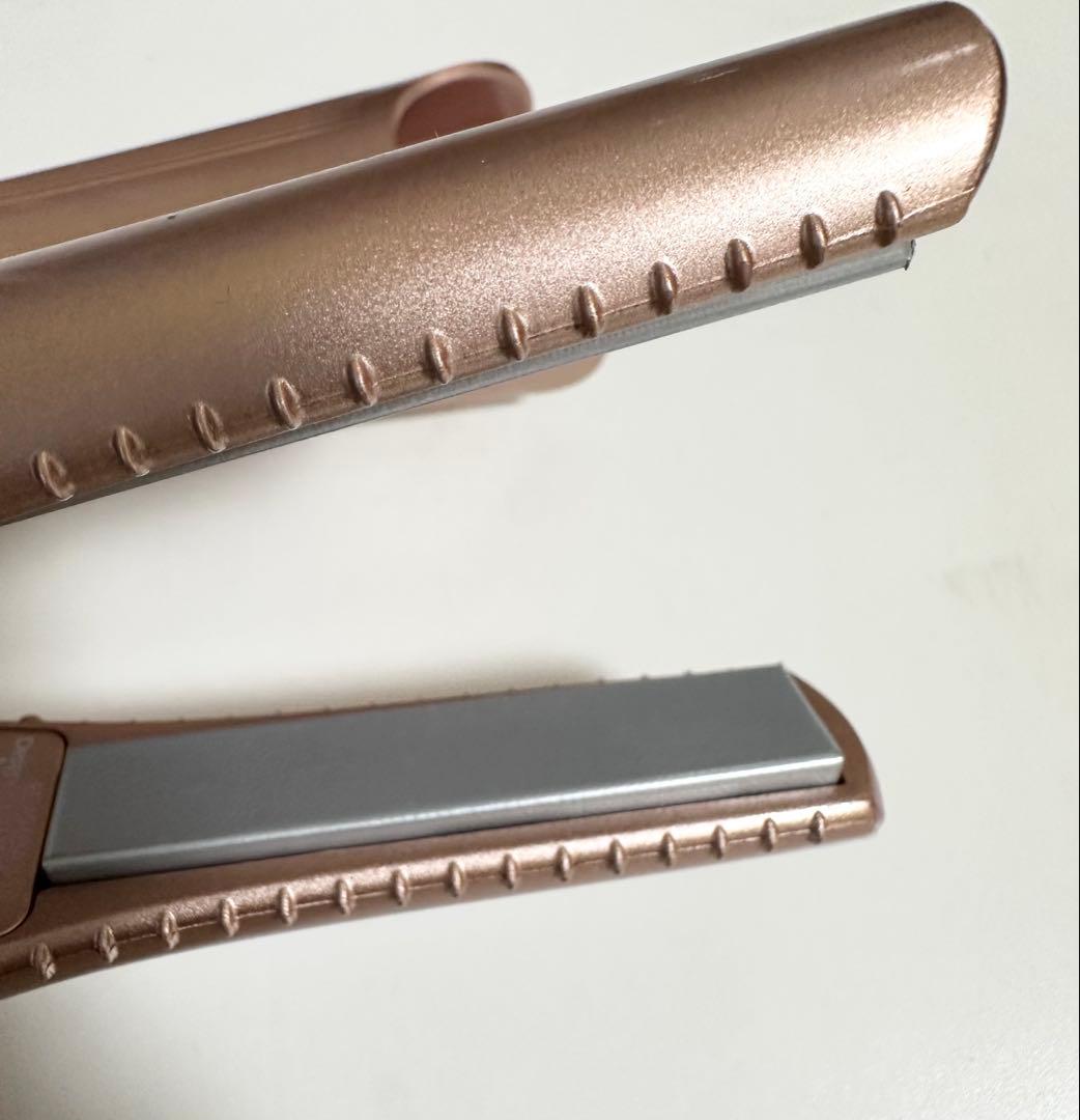 ReFa ビューティックフィンガーアイロン　ミニヘアアイロン　ピンク