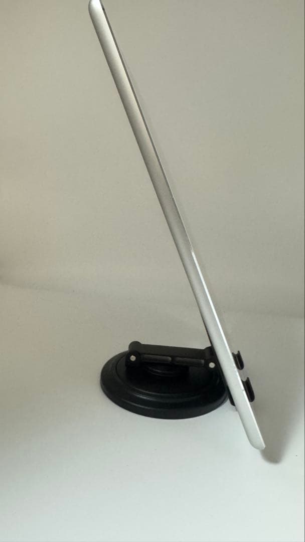 iPad Air A1475 16GB Wi-Fi+cellular SIMフリ