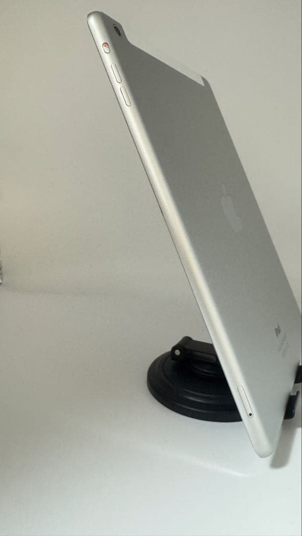 iPad Air A1475 16GB Wi-Fi+cellular SIMフリ