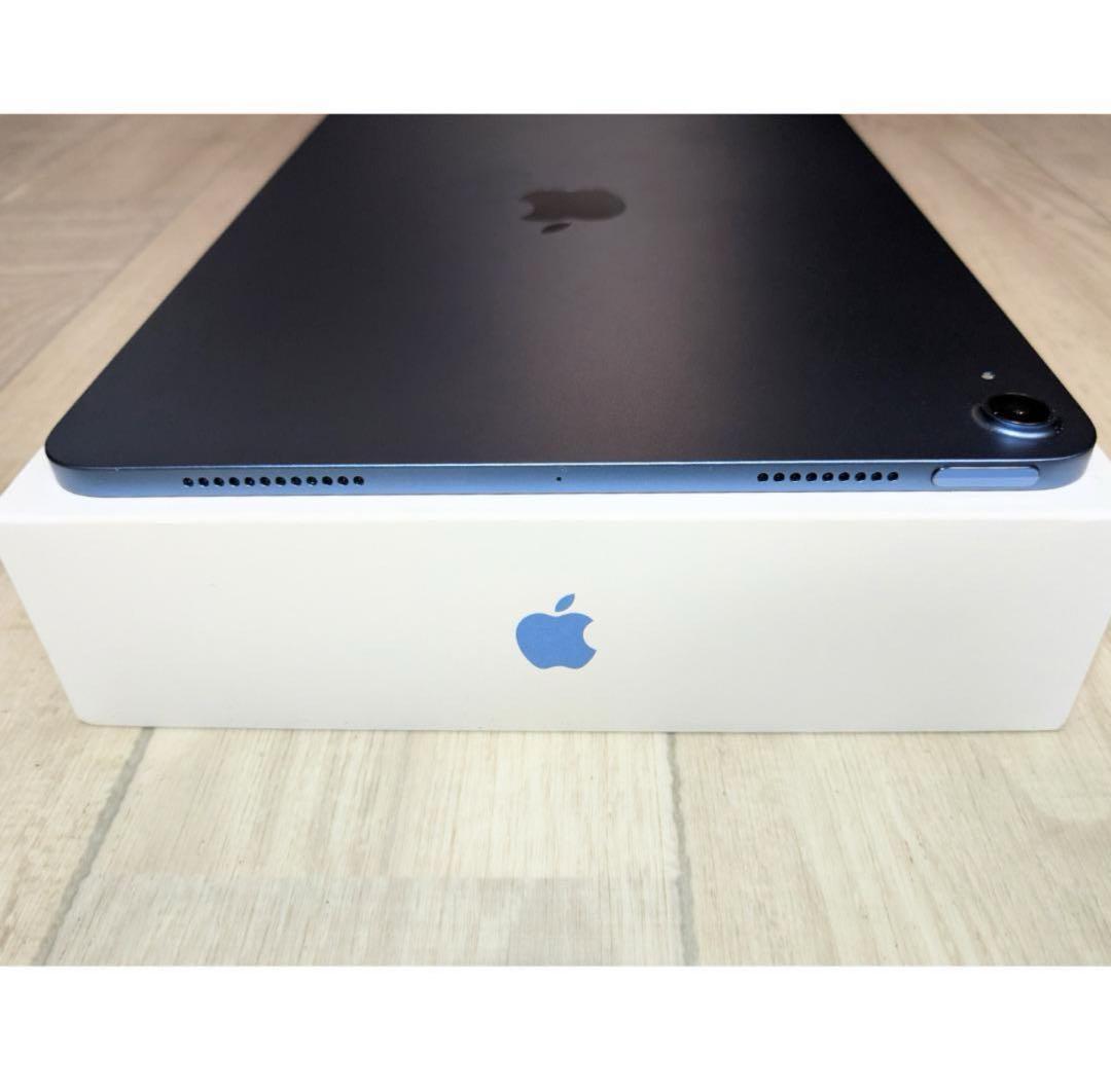 急ぎ【美品】iPad Air5 64GB Wi-Fiモデル　M1搭載