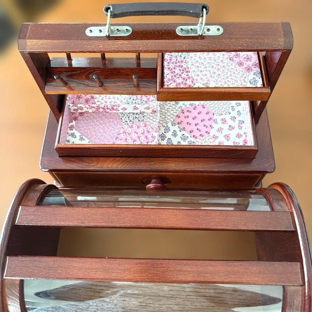 可愛い過ぎるソーイングボックス　裁縫箱　ヴィンテージ