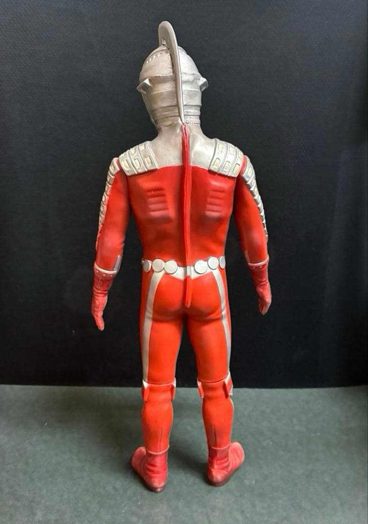 31.5cm！■ ニセウルトラセブン ソフビ リアルフィギュア /メディコムトイ