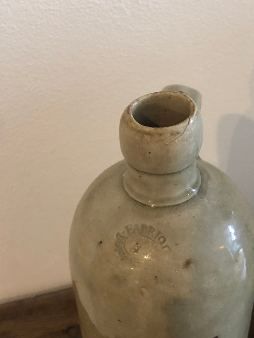 フランス アンティーク ボトル　花器　一輪挿し　花瓶　陶器のボトル　素朴な陶器