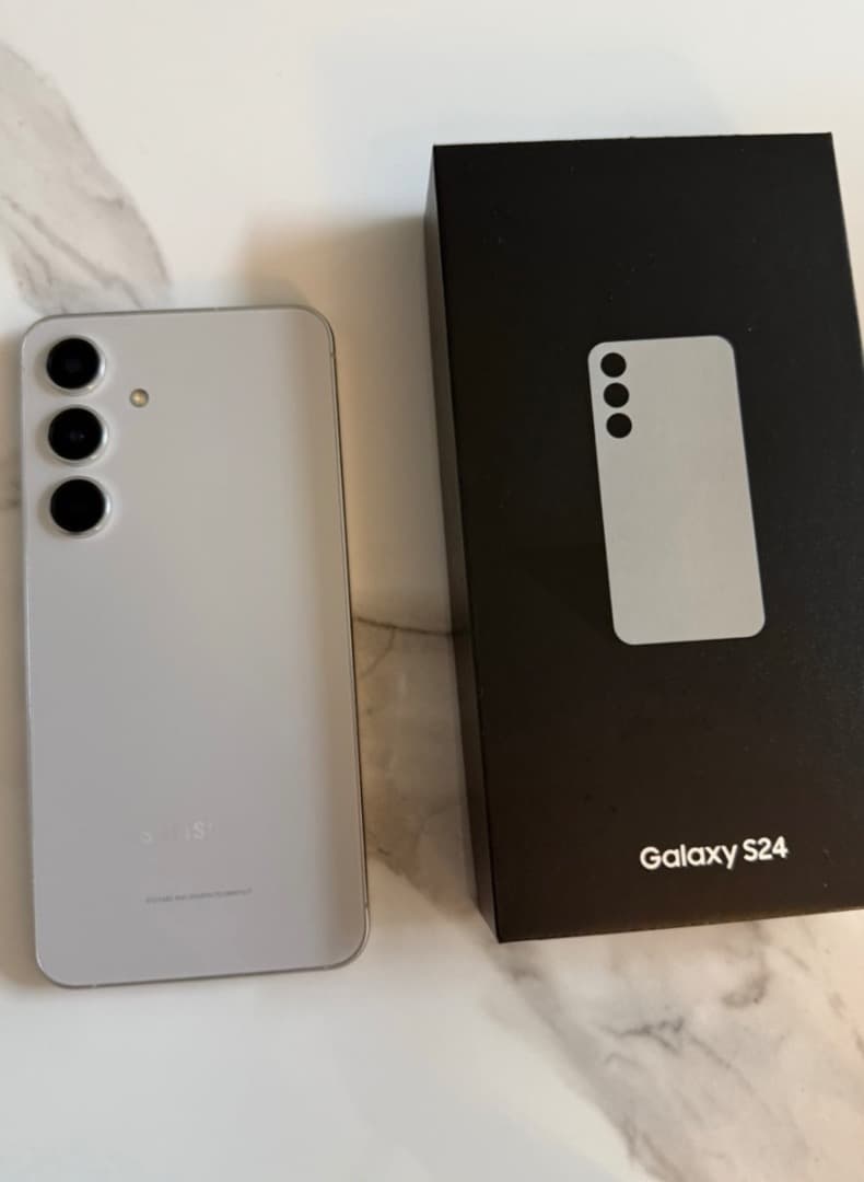美品 Galaxy S24 グレー 256GB