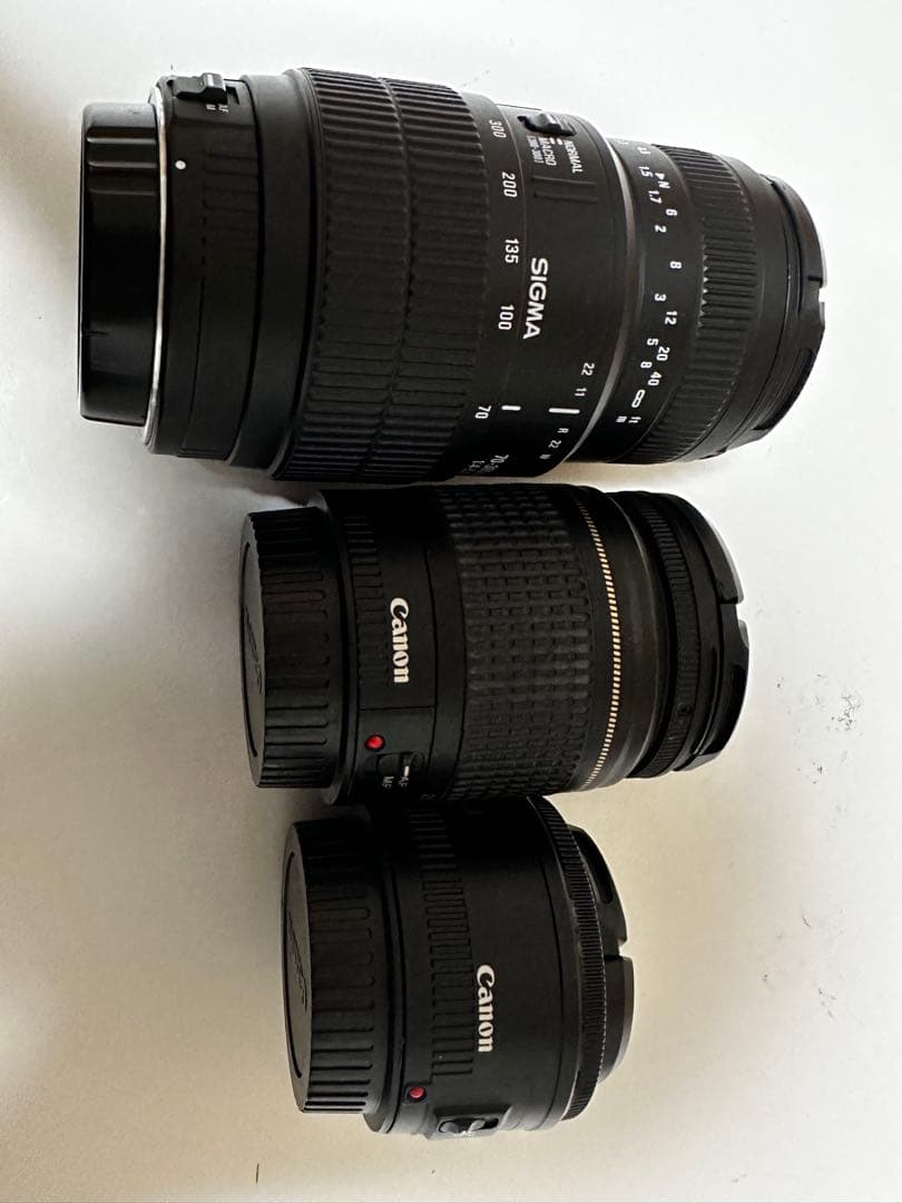 一眼レフキャノン kiss X10 トリプルレンズ、三脚 カメラ初心者におすすめ