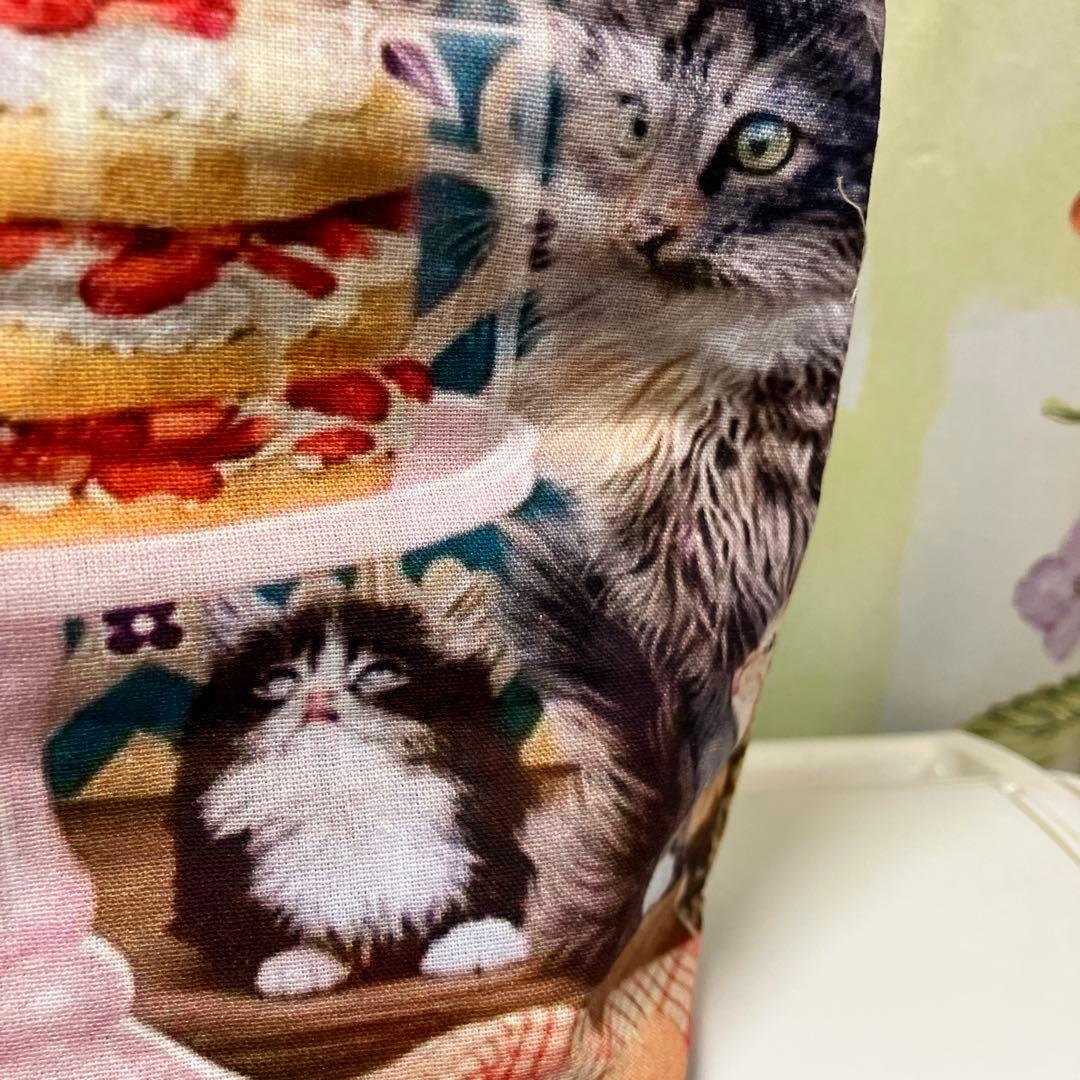 アメリカンなねこちゃんの大きめポーチ　　　☆ハンドメイド品☆