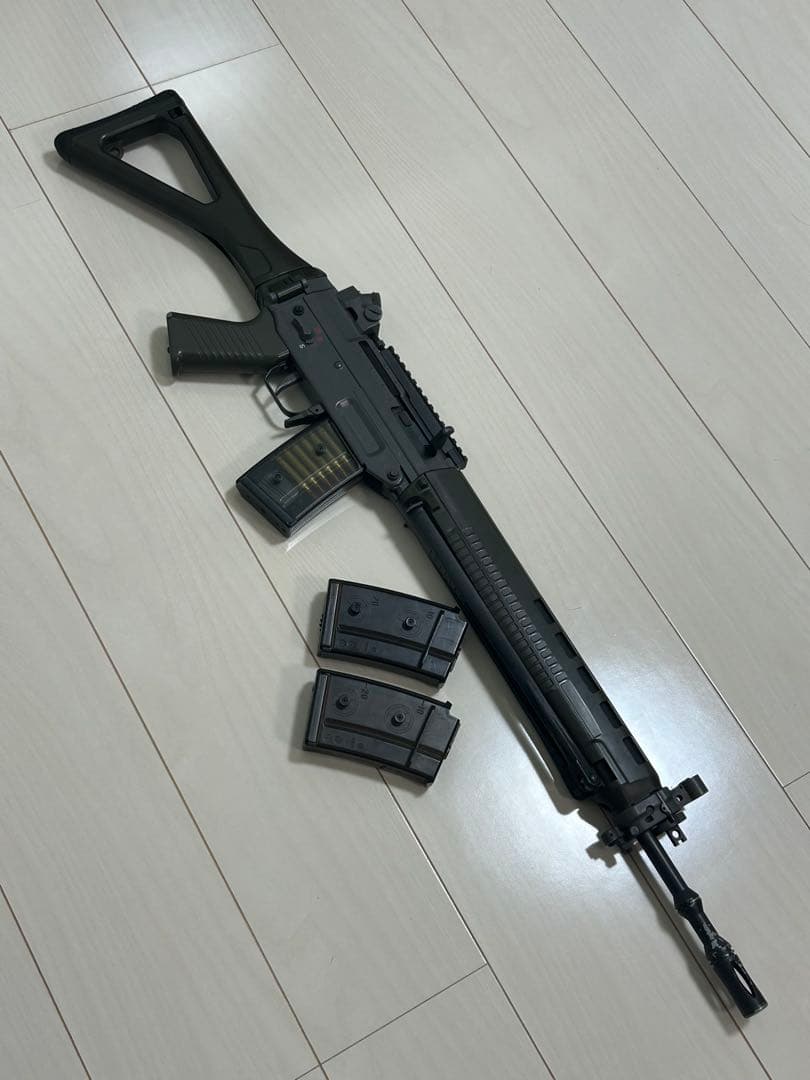 東京マルイ　SIG SG550