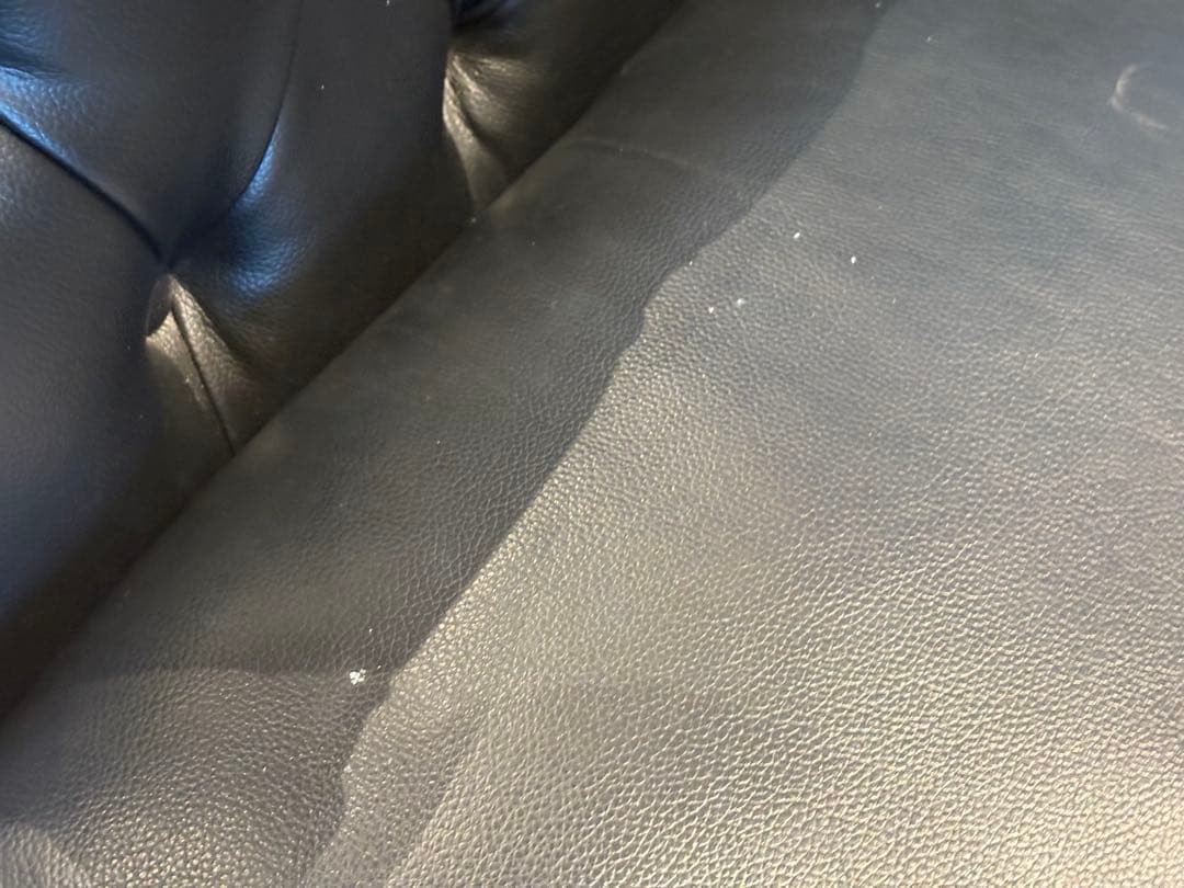 ヴィンセント　ボタンダウン　ソファ　アンティーク　レザー　ブラック IZZ