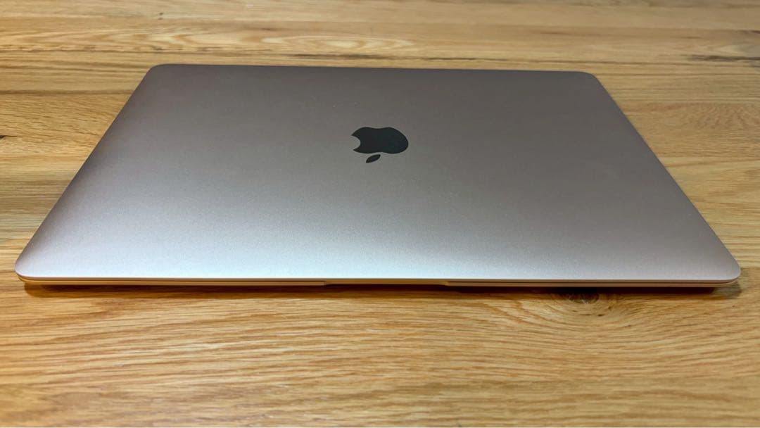 お値下げ！MacBook Air M1チップ搭載モデル（2020年）ゴールド