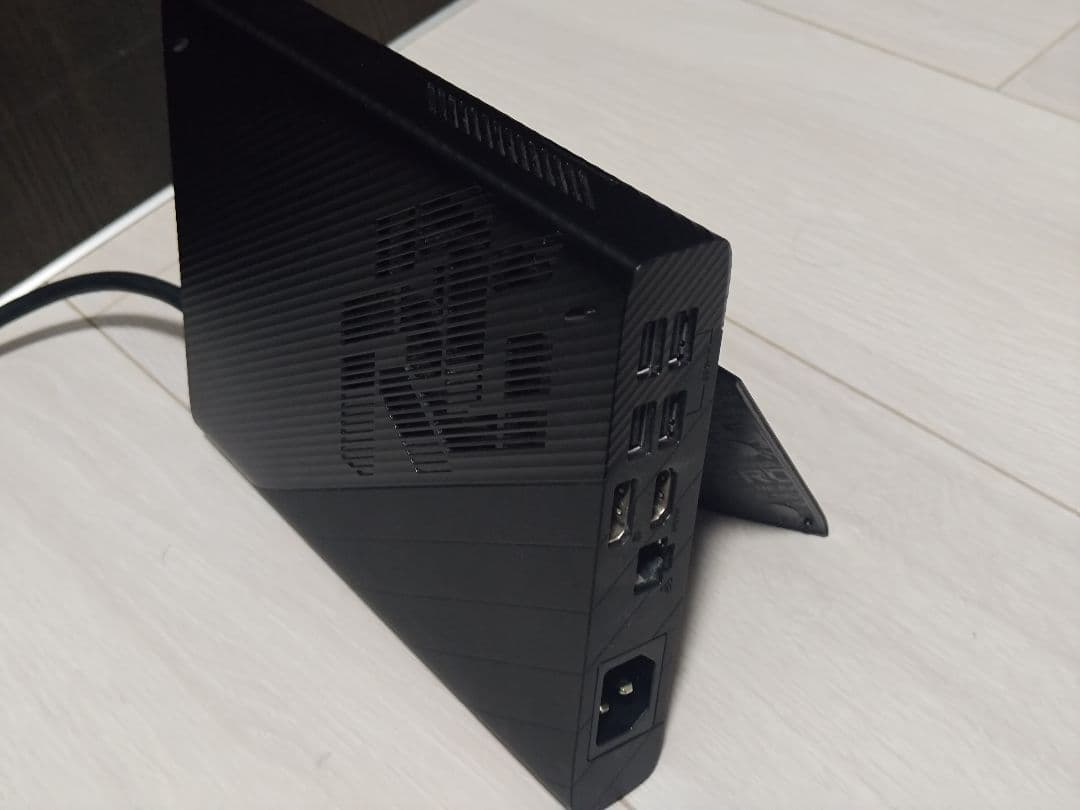 黒猫 ROG XG Mobile GC31 RTX3080 端子の爪正常