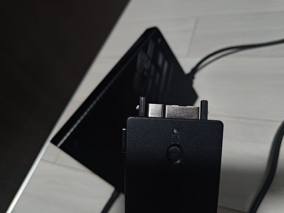 黒猫 ROG XG Mobile GC31 RTX3080 端子の爪正常