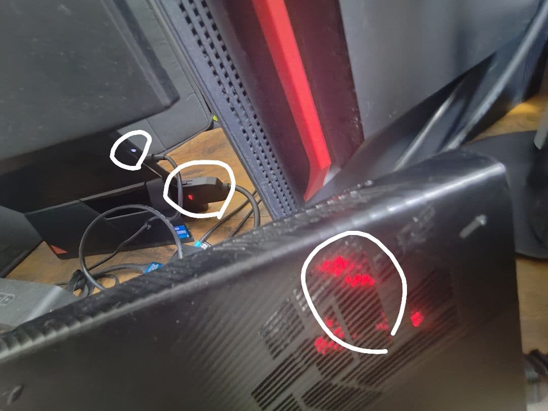 黒猫 ROG XG Mobile GC31 RTX3080 端子の爪正常