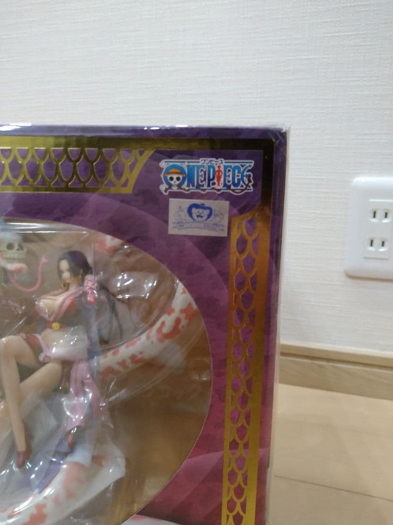 【新品未開封】POP NEO-MAXIMUM 海賊女帝 ボア・ハンコック