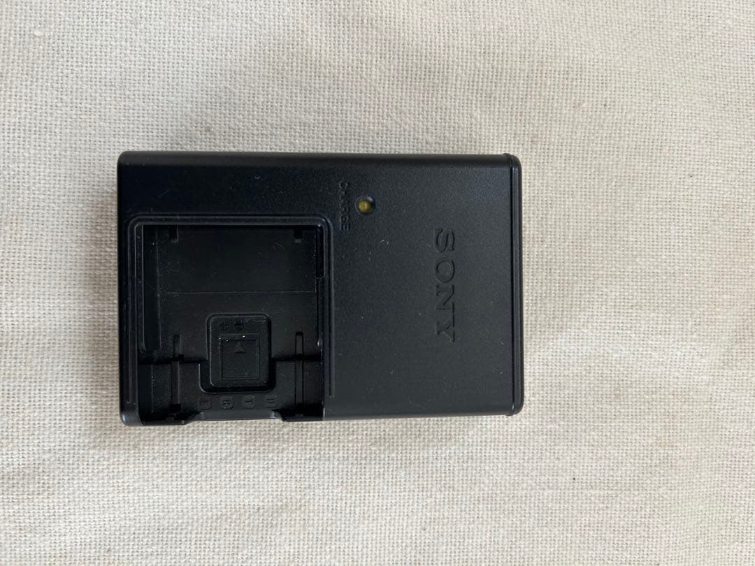 SONY Cyber-shot DSC-TX1コンパクトデジタルカメラ ゴールド