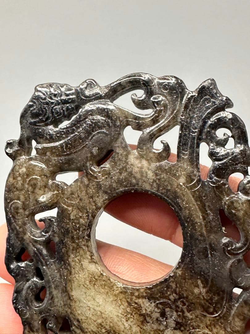 中国古美術.古蔵品 古和田玉佩.純手彫り観賞物 彫刻された獣のモチーフの石製