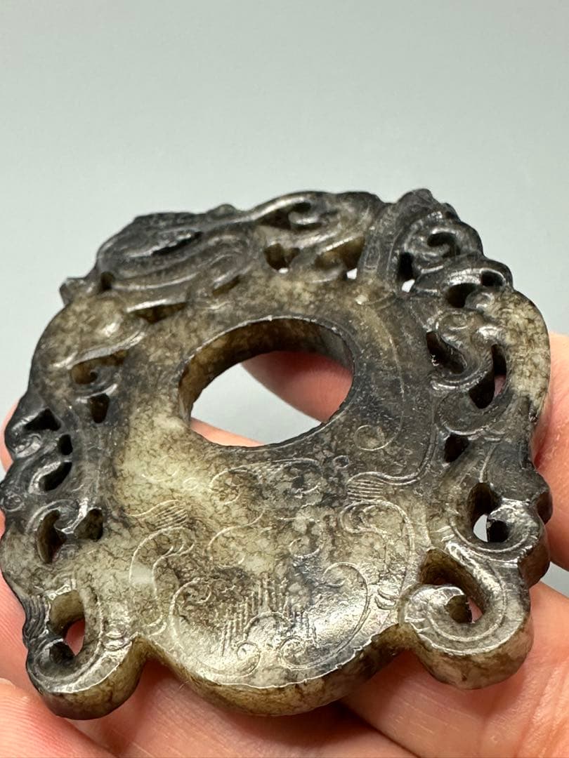 中国古美術.古蔵品 古和田玉佩.純手彫り観賞物 彫刻された獣のモチーフの石製