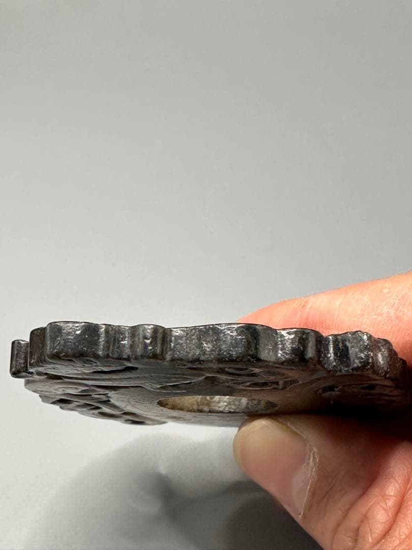 中国古美術.古蔵品 古和田玉佩.純手彫り観賞物 彫刻された獣のモチーフの石製