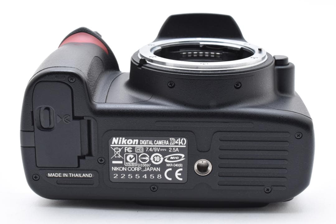 Nikon D40 デジタル一眼レフ ボディ 動作品 ショット数僅少4593回