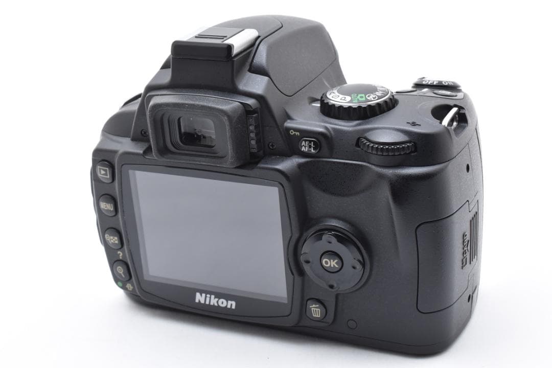 Nikon D40 デジタル一眼レフ ボディ 動作品 ショット数僅少4593回